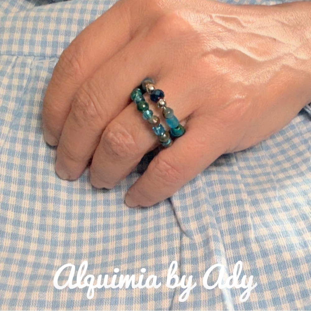 Turquoise beaded bohemian ring band for stacking - Picture 3 of 3